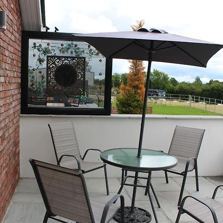 Contemporary Countryside Home Dromore  Buitenkant foto
